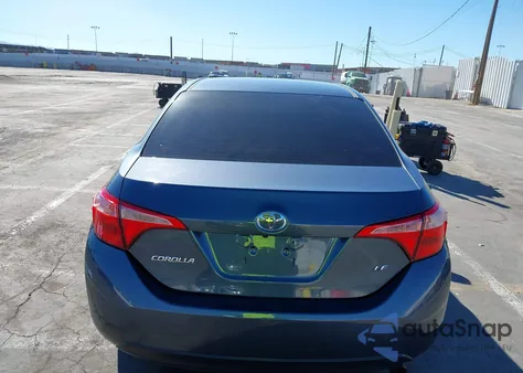 2018 Toyota Corolla Le z USA, uszkodzony, nr VIN 2T1BURHE8JC056311